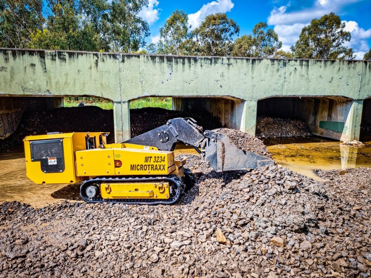 Remote Control Culvert Cleaner