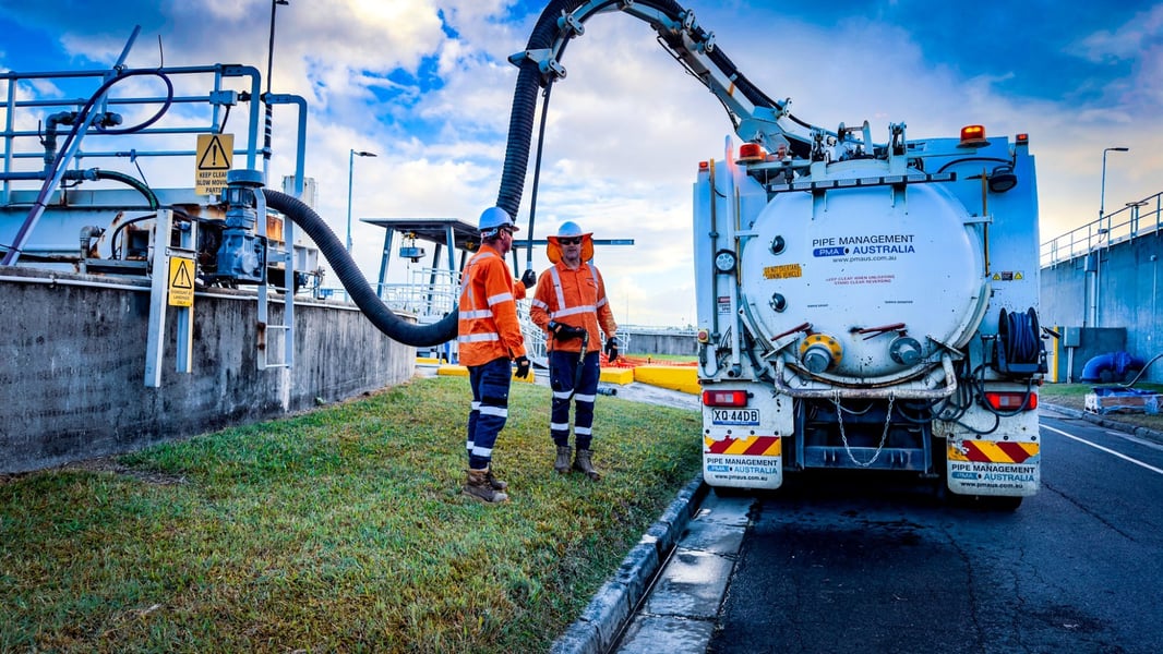 Routine Cleaning of Critical Wastewater Treatment Assets image