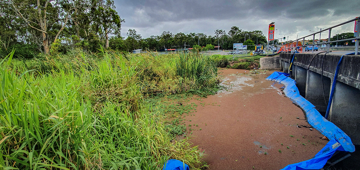 PMA’s Temporary Barrier Dams Used for Structural Testing Bridges image