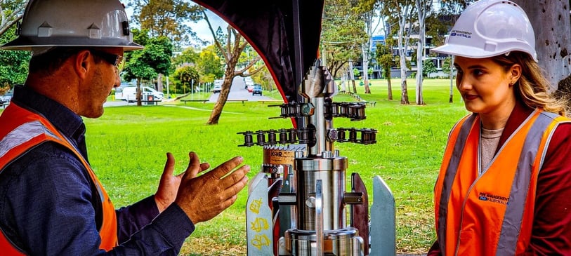 Ryan-Apps-discussing-nozzles-with-channel-7
